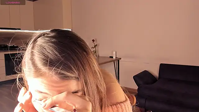 Snapshot of mirann chatting on March 10, 2025, 3:34 am mirann online show from March 10, 2025, 3:34 am