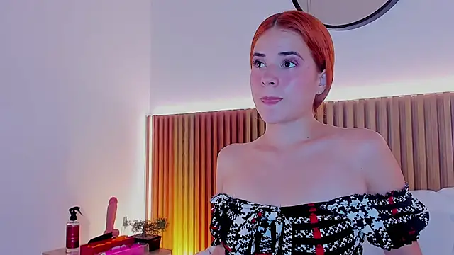 alliss ginger  online show from March 18, 2025, 8:48 pm