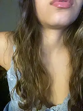 Snapshot of bellysantinha chatting on September 18, 2025, 3:41 am bellysantinha online show from September 18, 2025, 3:41 am