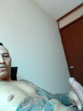 Snapshot of Andrexlupe chatting on October 21, 2025, 1:45 pm Andrexlupe online show from October 21, 2025, 1:45 pm