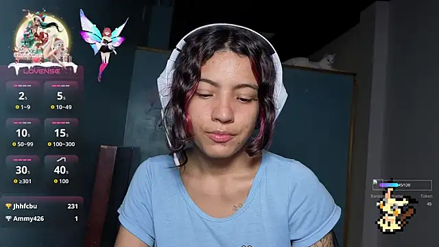 Lovelyamyy online show from November 12, 2025, 2:28 pm