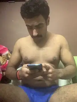 Snapshot of vaibhavchugh38 chatting on January 18, 2025, 11:54 am vaibhavchugh38 online show from January 18, 2025, 11:54 am