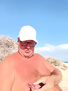 Snapshot of MountJohnXL chatting on February 19, 2025, 4:44 pm MountJohnXL online show from February 19, 2025, 4:44 pm