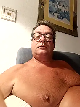 Snapshot of MountJohnXL chatting on March 1, 2025, 1:11 am MountJohnXL online show from March 1, 2025, 1:11 am