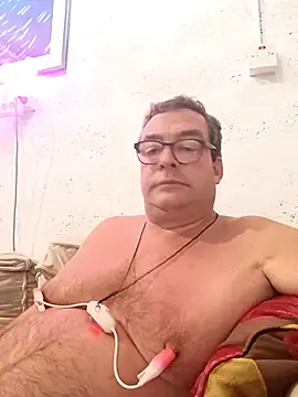 Snapshot of MountJohnXL chatting on September 15, 2025, 10:43 pm MountJohnXL online show from September 15, 2025, 10:43 pm