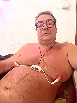 Snapshot of MountJohnXL chatting on September 20, 2025, 11:39 pm MountJohnXL online show from September 20, 2025, 11:39 pm