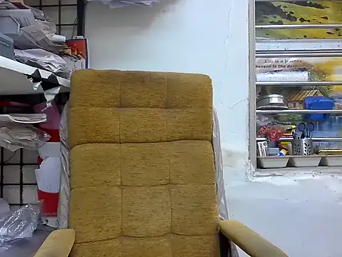 Snapshot of cute_modell chatting on October 3, 2025, 12:24 pm cute modell online show from October 3, 2025, 12:24 pm