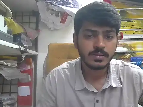 Snapshot of cute_modell chatting on February 26, 2026, 12:48 pm cute modell online show from February 26, 2026, 12:48 pm