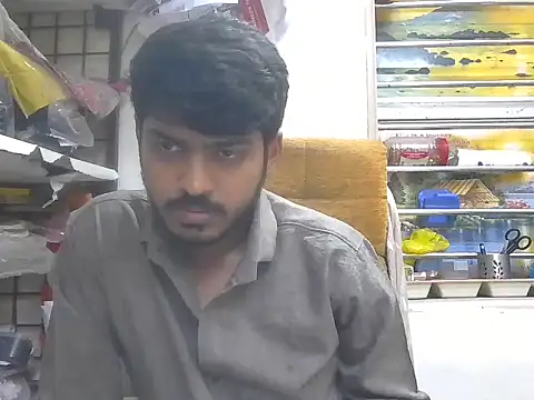 Snapshot of cute_modell chatting on March 4, 2026, 12:22 pm cute modell online show from March 4, 2026, 12:22 pm