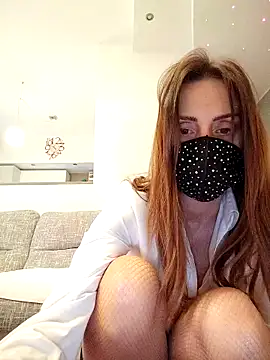 Snapshot of Akemi_rossi chatting on February 9, 2026, 3:49 pm Akemi rossi online show from February 9, 2026, 3:49 pm