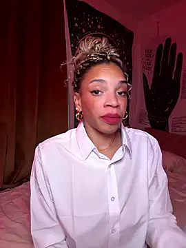 Snapshot of goddesskash chatting on January 17, 2026, 2:05 am goddesskash online show from January 17, 2026, 2:05 am