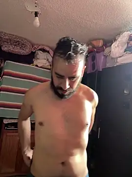 Snapshot of leonardohot1987 chatting on January 18, 2025, 8:19 pm leonardohot1987 online show from January 18, 2025, 8:19 pm