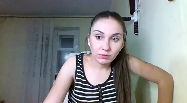 Snapshot of Yuliia30 chatting on January 12, 2025, 9:08 pm Yuliia30 online show from January 12, 2025, 9:08 pm