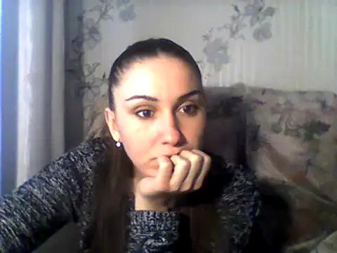 Snapshot of Yuliia30 chatting on February 22, 2025, 12:19 pm Yuliia30 online show from February 22, 2025, 12:19 pm