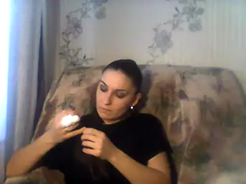 Snapshot of Yuliia30 chatting on February 25, 2025, 12:03 pm Yuliia30 online show from February 25, 2025, 12:03 pm