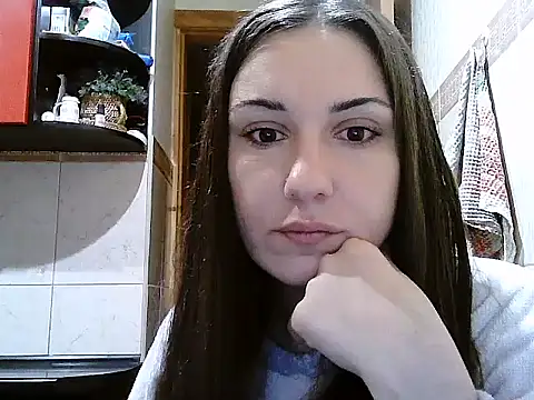 Snapshot of Yuliia30 chatting on October 3, 2025, 12:02 pm Yuliia30 online show from October 3, 2025, 12:02 pm