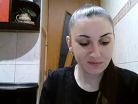 Snapshot of Yuliia30 chatting on January 7, 2026, 7:16 pm Yuliia30 online show from January 7, 2026, 7:16 pm