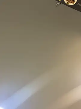 Anddyy   online show from March 18, 2025, 12:05 am