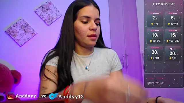 Snapshot of Anddyy__ chatting on April 7, 2026, 12:11 am Anddyy online show from April 7, 2026, 12:11 am