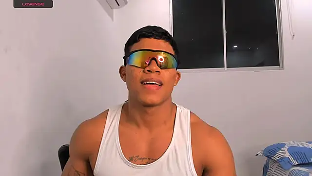 maxsteel177 online show from March 12, 2025, 12:10 am