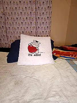 Snapshot of ConyPeralta chatting on February 24, 2026, 5:16 am ConyPeralta online show from February 24, 2026, 5:16 am