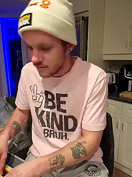 Snapshot of SoxxyNsh chatting on February 22, 2026, 5:19 am SoxxyNsh online show from February 22, 2026, 5:19 am