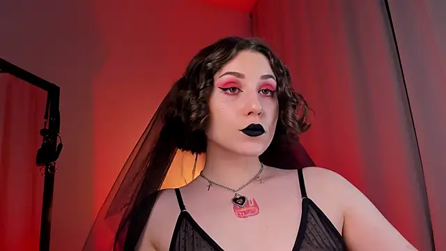 Eva Moss  online show from March 4, 2025, 10:49 pm