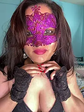 Ayeshaa  25 online show from January 25, 2025, 4:35 pm