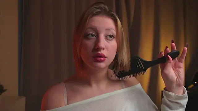 milasmiu online show from November 29, 2025, 4:04 am