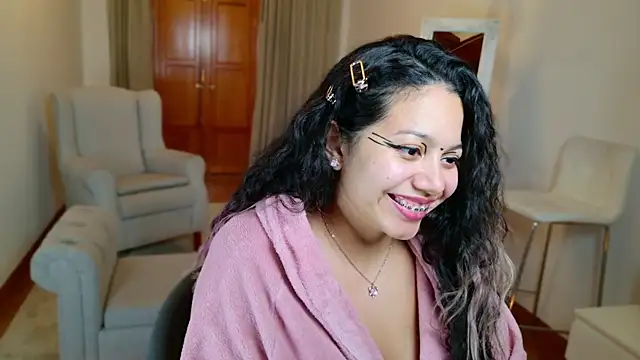 Snapshot of SelenaBlumX chatting on January 23, 2025, 9:18 pm SelenaBlumX online show from January 23, 2025, 9:18 pm