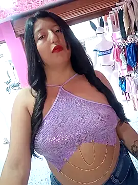 Melyy Edii online show from October 30, 2025, 7:25 pm