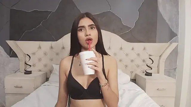 BellaaStorm online show from January 23, 2025, 6:24 pm