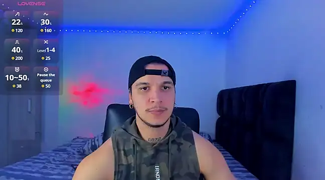 austinoficial online show from February 1, 2025, 10:23 pm
