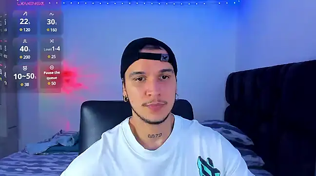 austinoficial online show from February 5, 2025, 11:39 pm