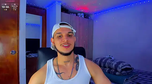 austinoficial online show from March 22, 2025, 5:39 am