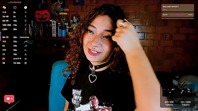 Snapshot of Annycolin_ chatting on November 5, 2025, 4:45 am Annycolin online show from November 5, 2025, 4:45 am