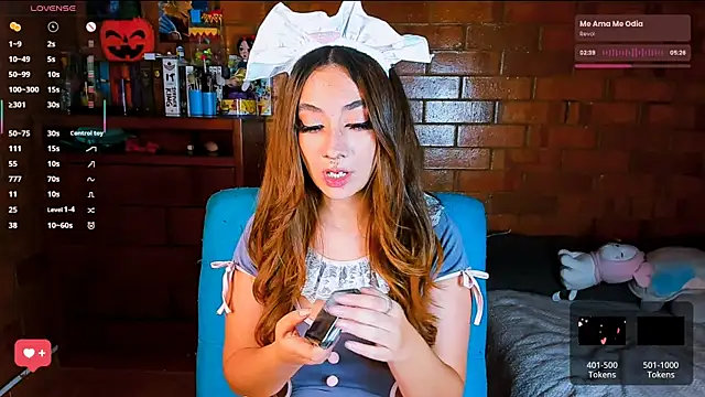 Snapshot of Annycolin_ chatting on November 6, 2025, 4:46 am Annycolin online show from November 6, 2025, 4:46 am