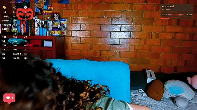 Snapshot of Annycolin_ chatting on November 11, 2025, 4:12 am Annycolin online show from November 11, 2025, 4:12 am