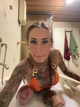 Snapshot of Black_sweet_Rose chatting on January 19, 2025, 9:34 pm Black sweet Rose online show from January 19, 2025, 9:34 pm