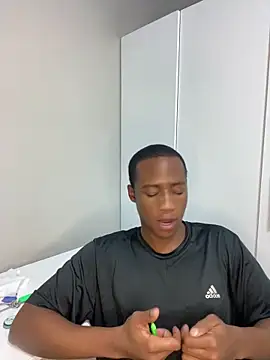 snotLoud online show from February 13, 2025, 5:33 pm