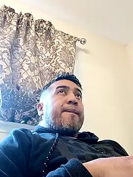 Snapshot of smoothwick chatting on January 17, 2025, 5:51 pm smoothwick online show from January 17, 2025, 5:51 pm