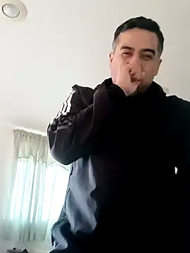 Snapshot of smoothwick chatting on January 25, 2025, 4:35 pm smoothwick online show from January 25, 2025, 4:35 pm
