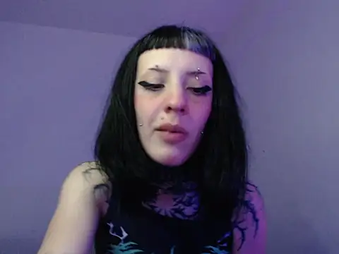 bad doll bb online show from October 24, 2025, 4:42 am