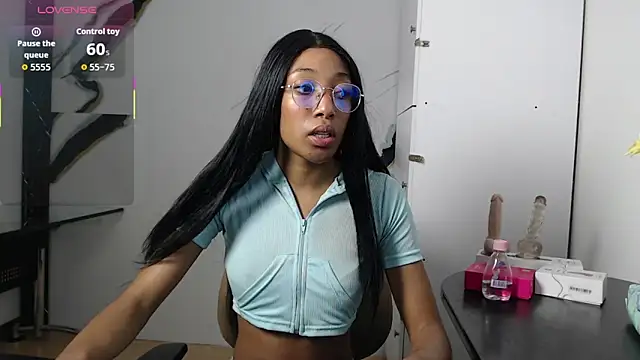 Snapshot of esmeralda-bk chatting on September 25, 2025, 9:40 pm esmeralda-bk online show from September 25, 2025, 9:40 pm