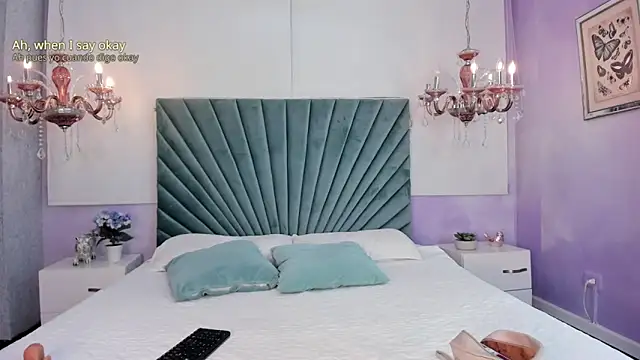 Aitana Hilton  online show from March 3, 2025, 11:44 am