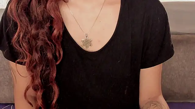 Snapshot of SabrinaSpell_ chatting on November 16, 2025, 11:49 am SabrinaSpell online show from November 16, 2025, 11:49 am