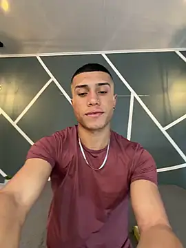 bruno cavalli online show from April 6, 2026, 5:47 pm