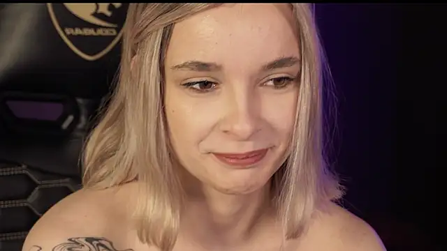 Bella Alita online show from January 28, 2025, 8:36 pm