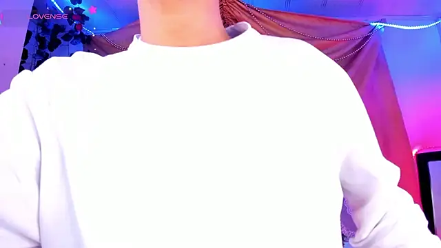 Ethan Boyy online show from December 23, 2025, 3:15 am