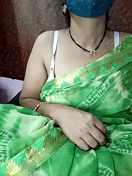 Snapshot of namitahot chatting on December 16, 2025, 3:17 pm namitahot online show from December 16, 2025, 3:17 pm